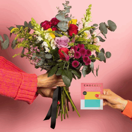 Sunshine & Blooms Bright’s Bouquet with Chocco Marvellous Milk Chocolate Bar